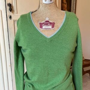 Boden Green V-Neck Sweater